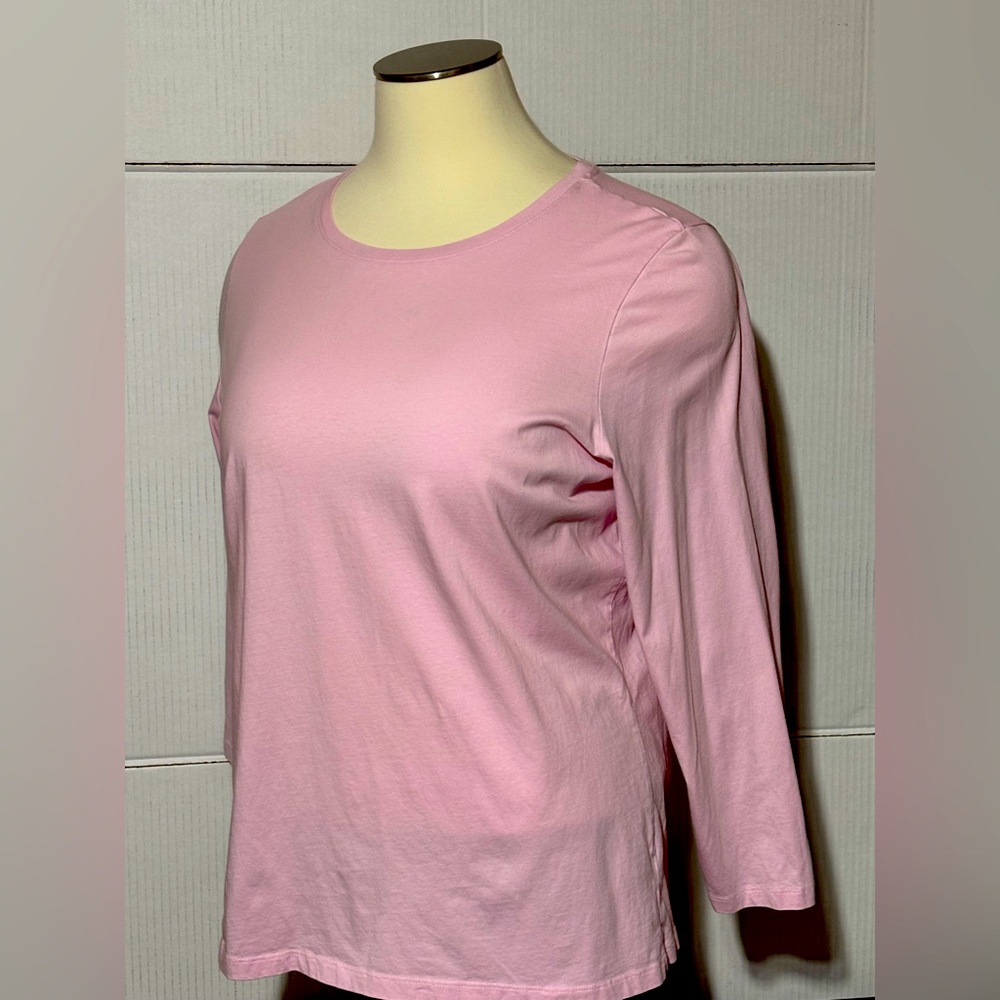 Woman Within 2X pink long sleeve tee.very pretty. 25” length 21” p2p